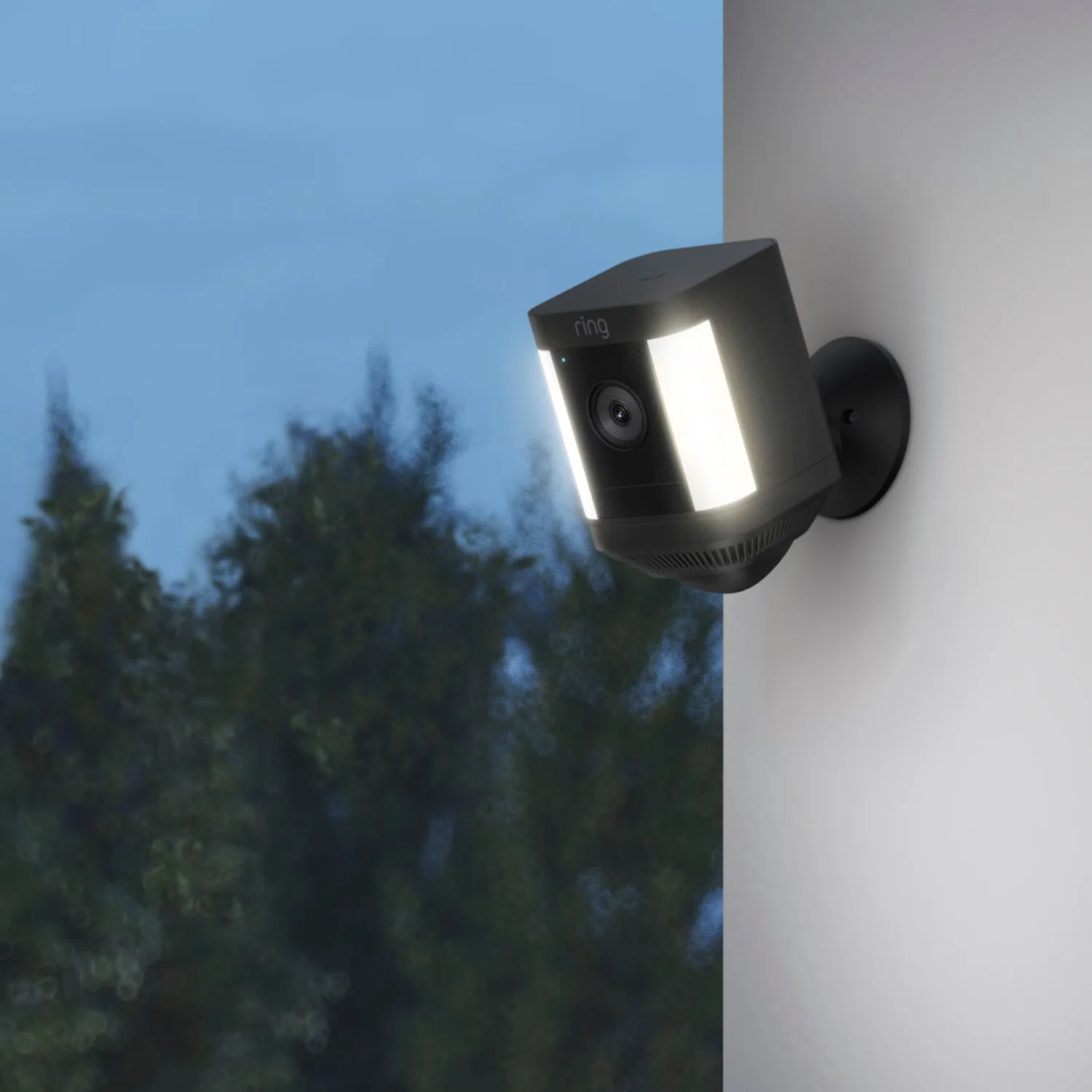 2-Pack Spotlight Cam Plus Battery