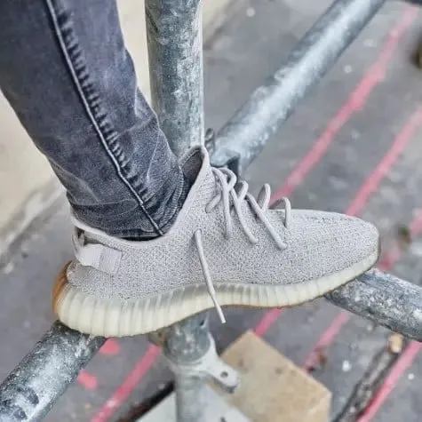 Adidas Yeezy Boost 350 V2 Sesame