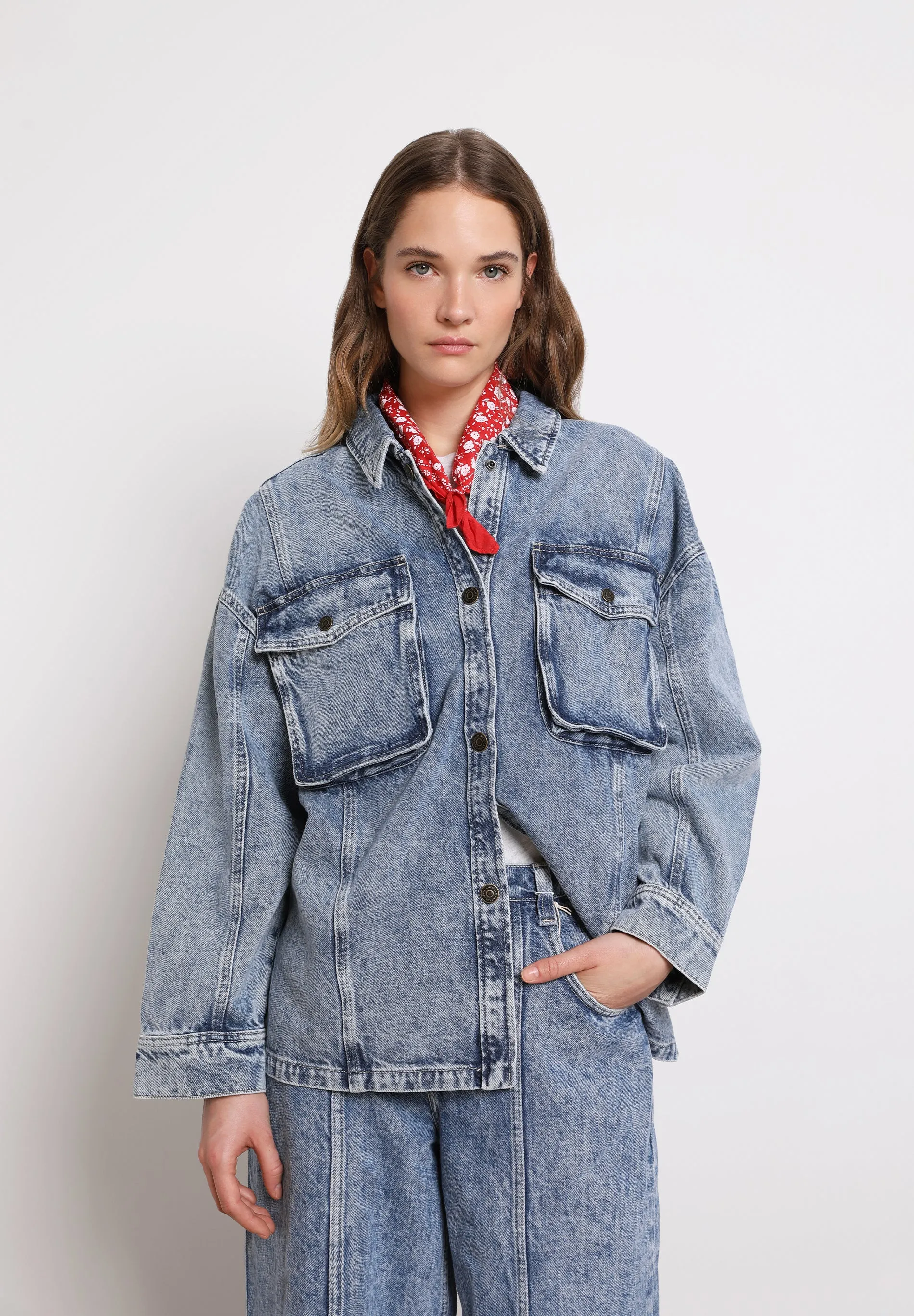 AMERICAN VINTAGE | SOBRECAMISA AMPLE ML COL BOUTONNE MUJER