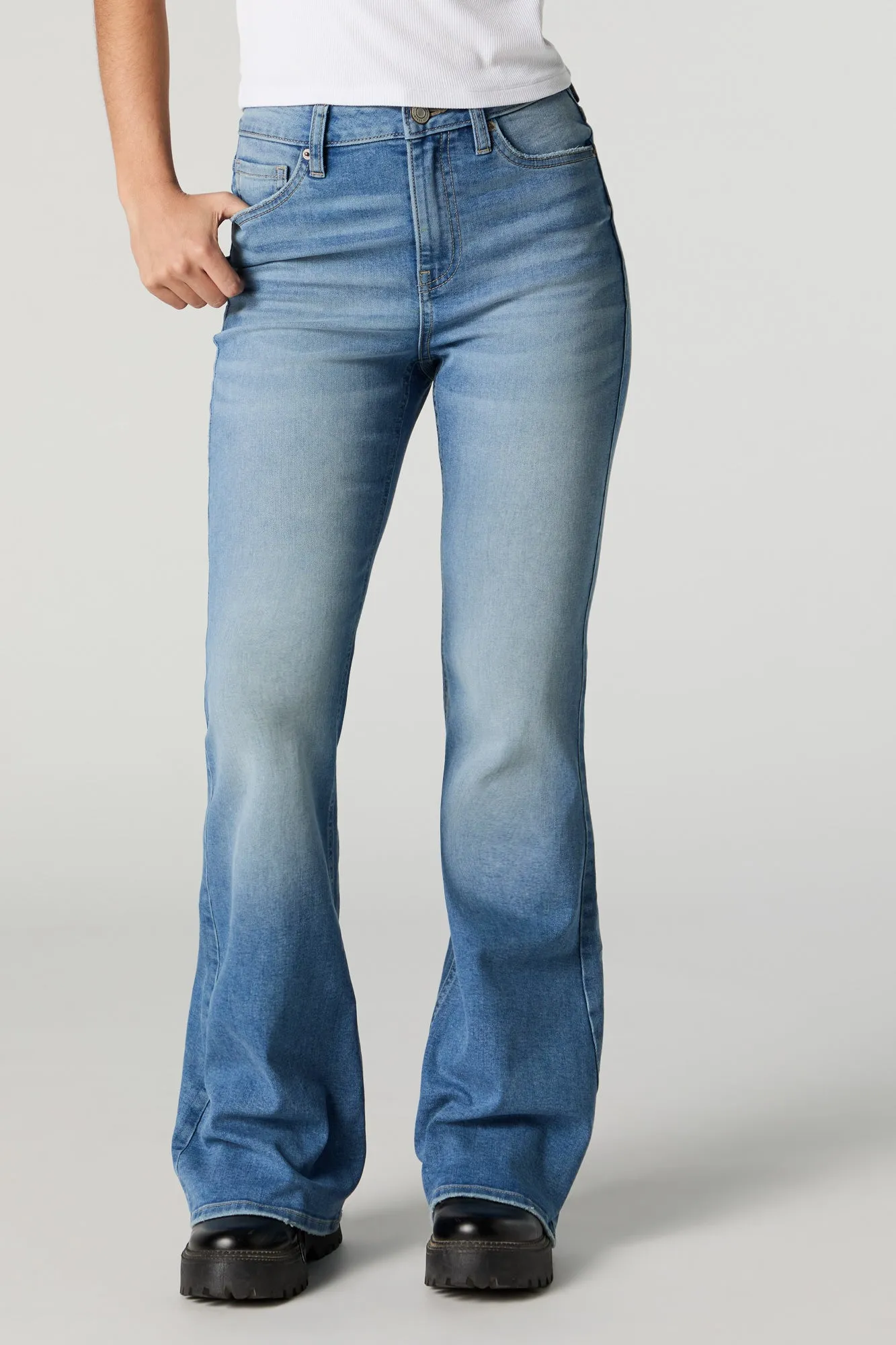 Austin Medium Vintage Wash High-Rise Flare Jean