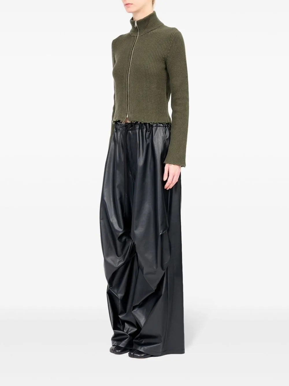 BAGGY FIT TROUSERS