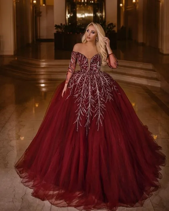 burgundy prom dresses ball gown beaded applique off the shoulder elegant luxury prom gown