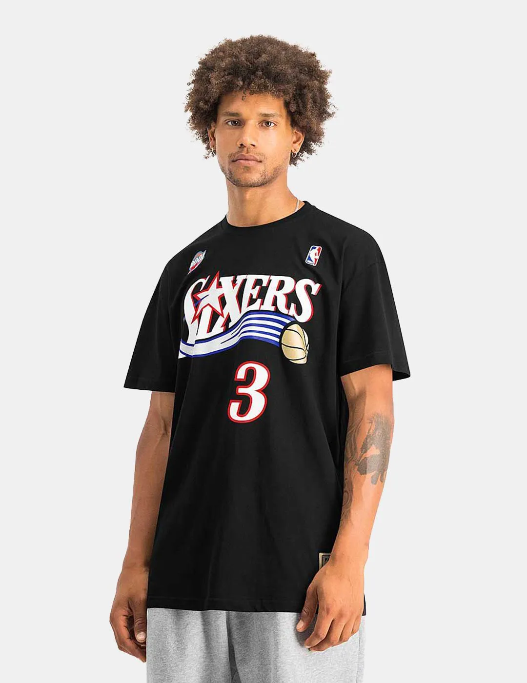 Camiseta Mitchell & Ness NBA 76ers Iverson Negro