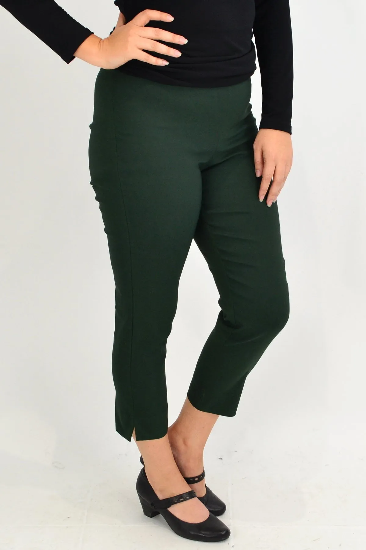 Dark Green Stretch Pull On 7/8th Pants