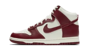 Dunk High Sail Team Red