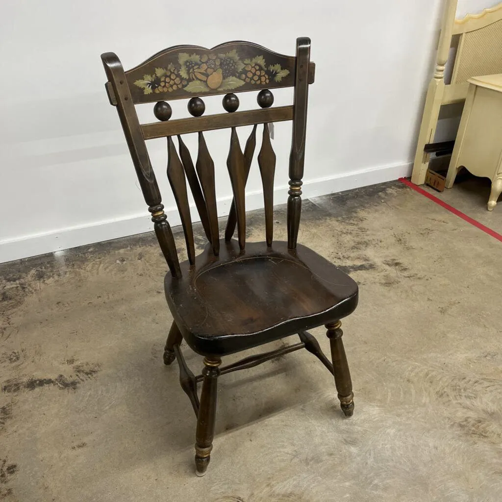 ETHAN ALLEN TAVERN STYLE DINING CHAIR