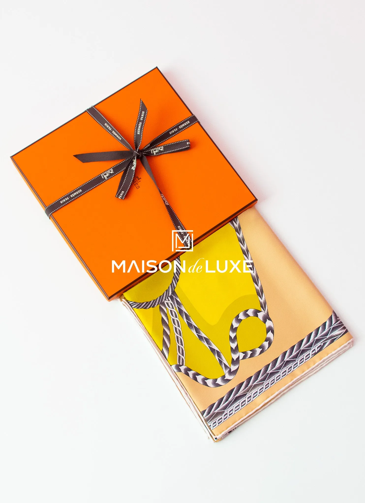 Hermes "Robe du Soir" Yellow Twill Silk 90 cm Scarf