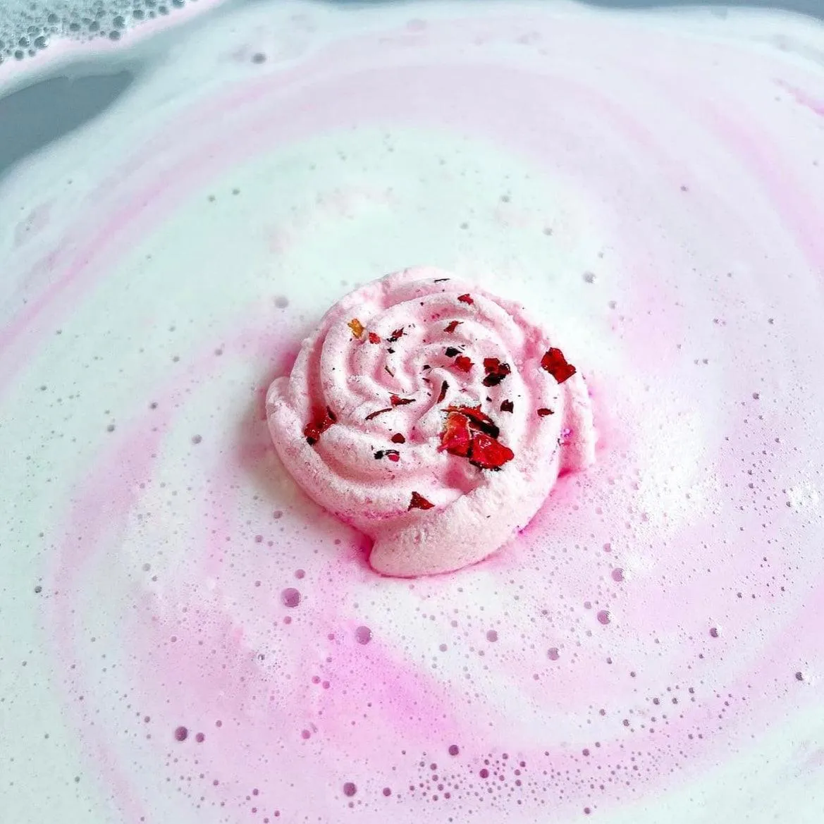 La Vie en Rose - Bath Bomb (GWP)