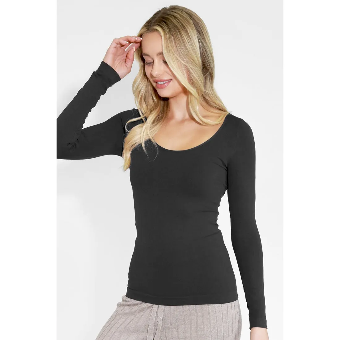 LONG SLEEVE SEAMLESS TOP