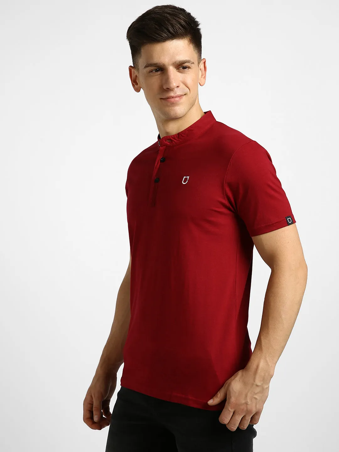 Men's Maroon Solid Mandarin Collar Slim Fit Half Sleeve Cotton T-Shirt