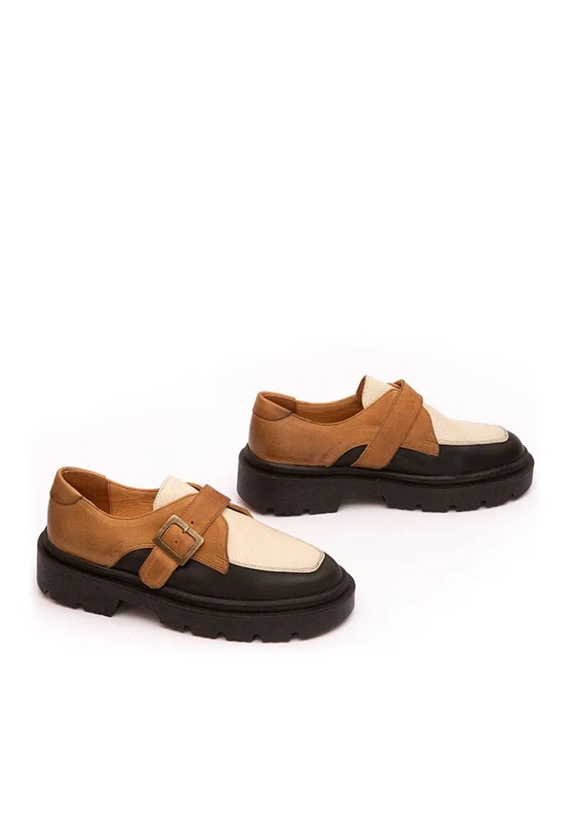 Mocasin Mujer / Eloisa Negro Camel