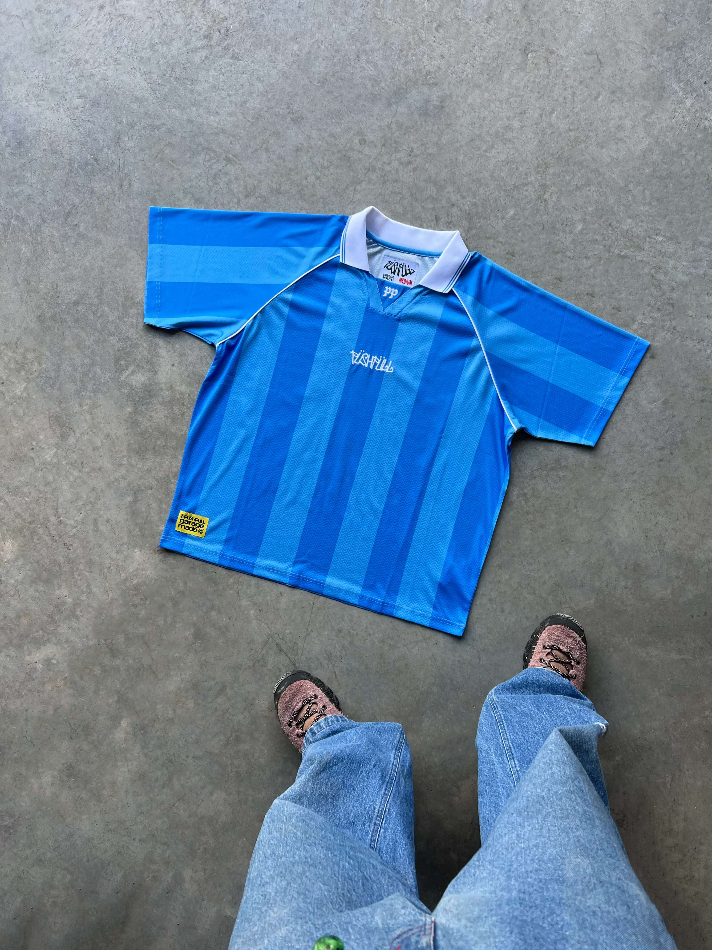 PUSH PULL AWAY SOCCER JERSEY (BLUE STRIPES)